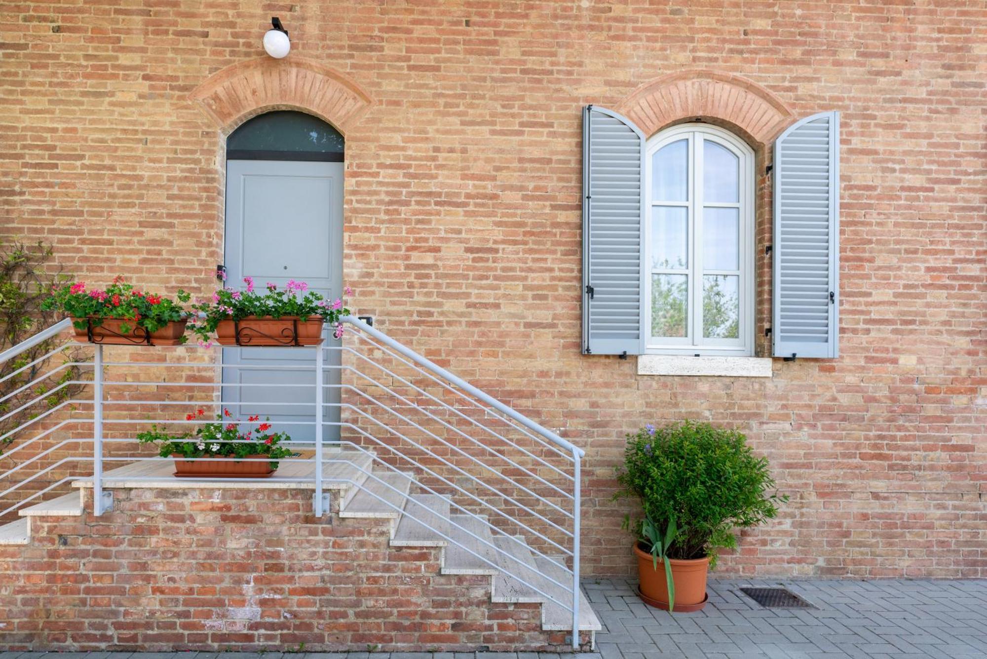Mery'S House Montepulciano Stazione Exterior foto
